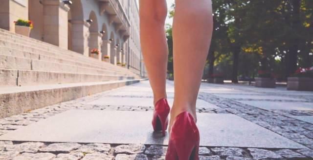 ＂opstate＂:＂0红底高跟鞋才是男人女人的致命毒药