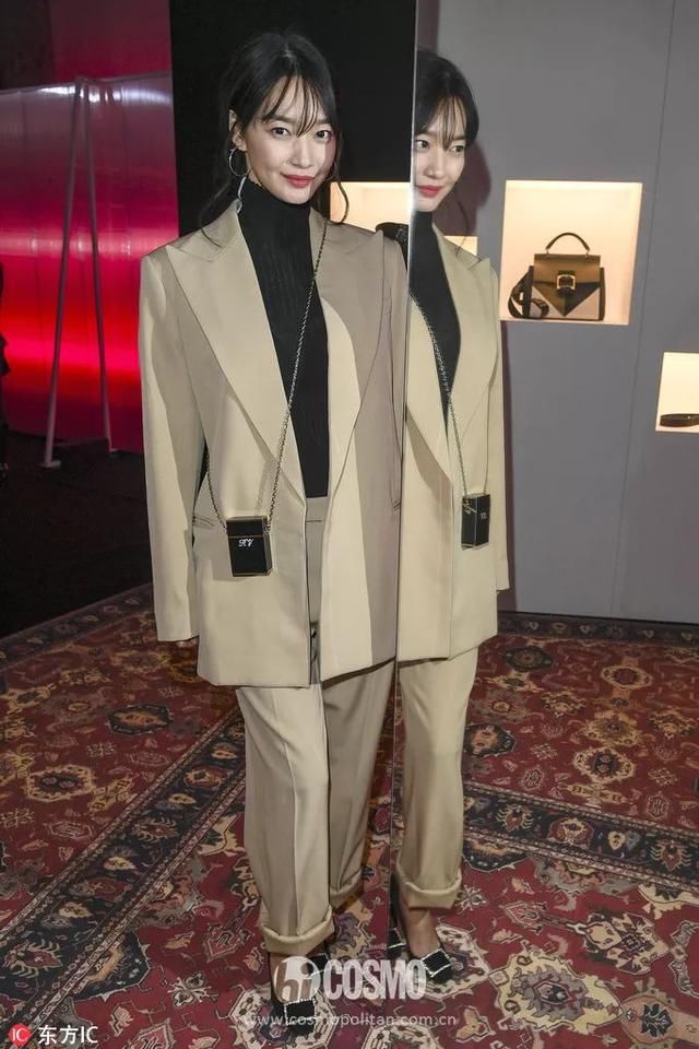 时髦办｜爱美的周迅直接背化妆盒出门