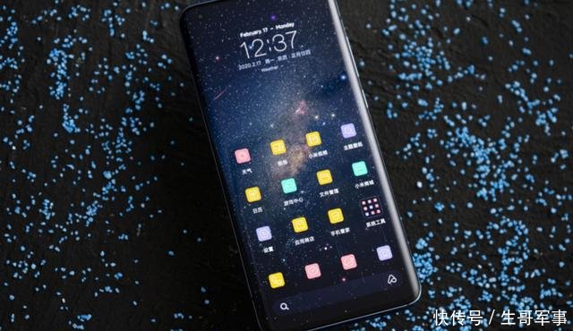  店老板认为：买小米10Pro还是等华为P40线下店老板的回答一针见血，很中听