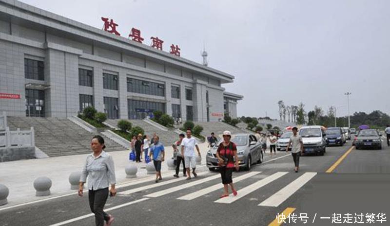 南昌铁路局管理的七个湖南湖北火车站，2018年的客流量有多少？