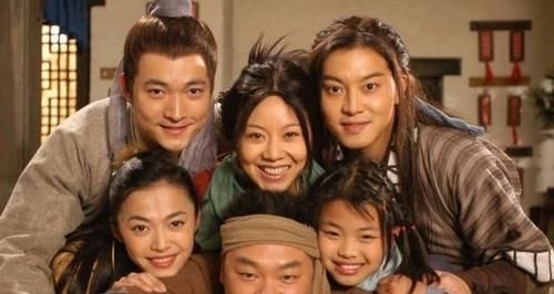  爱看|为什么越来越多的人不爱看国产剧了？编剧们走点心吧！