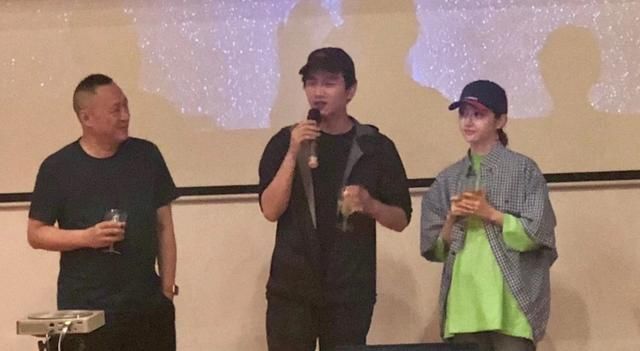 网曝景甜张继科已登记领证，疑似奉子成婚，一周内公开喜讯