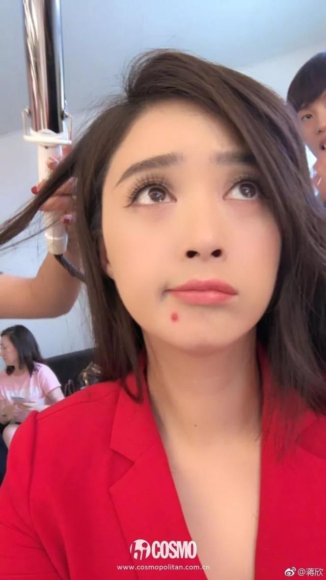 美人计｜爆痘时期这样上底妆，效果跟磨皮一样