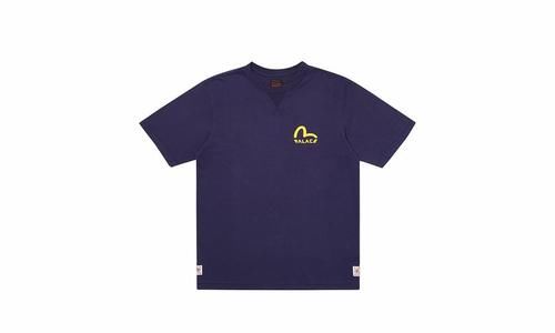  『PALACE』细节玩味丰富！PALACE x EVISU 联名系列正式发布
