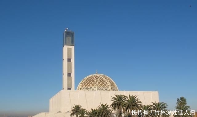 耗资78亿的全球第3大清真寺:中国负责承建,设计寿命最少400年