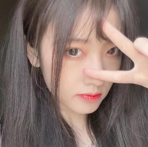  『女生』素颜更好看的女生一般都有这几个特征，有两个都算，看你是吗