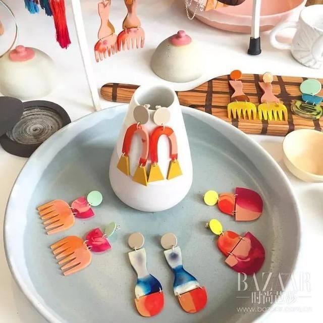 谁的小眼睛还没看过来，我的XXXL号耳环吸引不了你么?