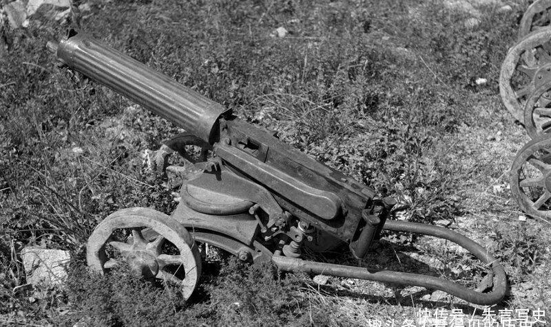 『武器』1950年美军死守韩国釜山激烈战争过后缴获大批武器