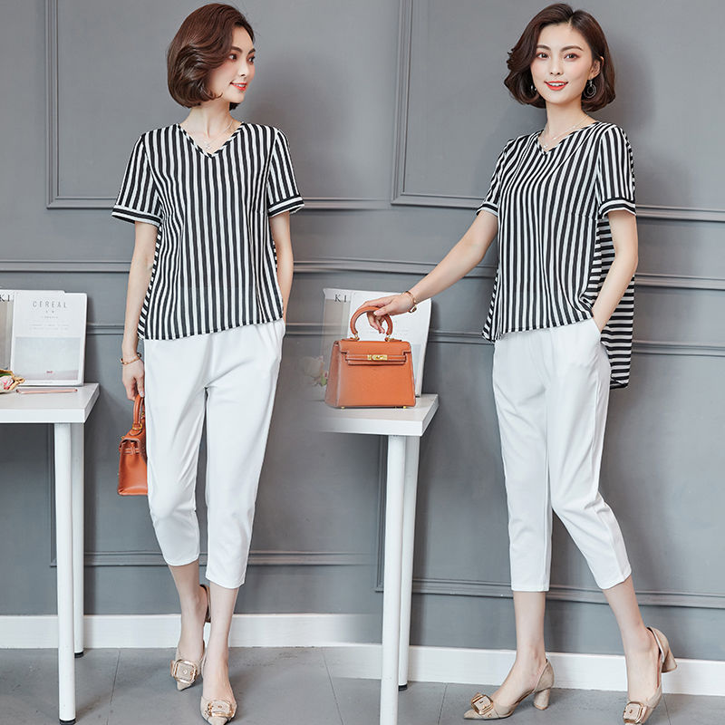 哇!这样套装才女人，穿上遮肉减龄气质美，难怪妈妈款款都想买了