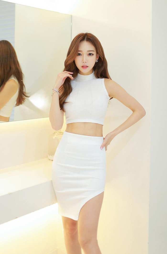 图一楚楚动人, 图二干练有型, 图四青春靓丽