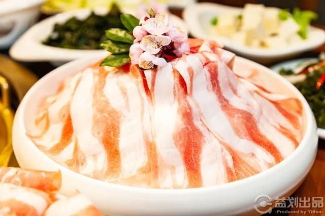 『连干』大连这家火锅连干三碗“火锅底料”,居民楼下的“重庆味道”!