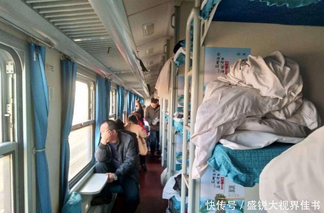  低收入者■为什么有人选择20小时的火车，也不坐10小时高铁，2小