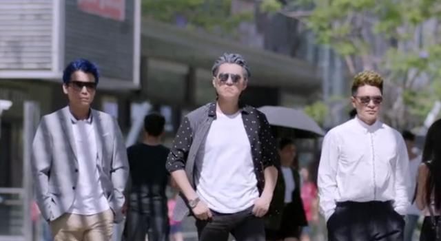  【回归】《如果岁月可回头》中年人的青春回归战，白蓝黄染发追忆杀马特