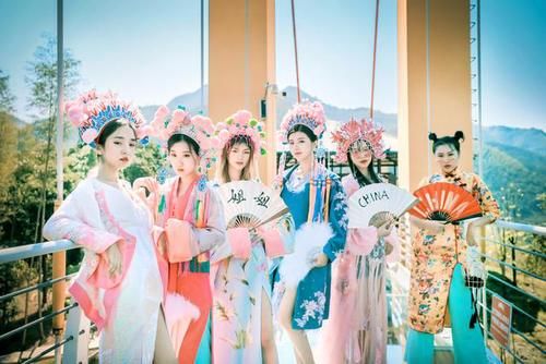 湖北这个景区真会玩,像仙境一样,风景名胜数不胜数