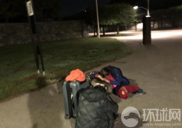 外国的月亮未必圆！中国游客被瑞典警察扔到墓地，外交部紧急预警