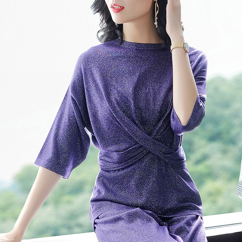 初秋出去浪，别穿裙!推荐这8款套装，40~55岁女人穿上超美