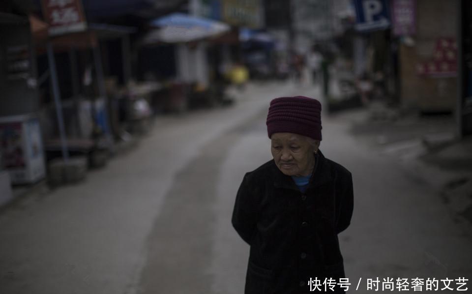 世界第一长寿村,房价1万多1平方米,1瓶矿泉水80块