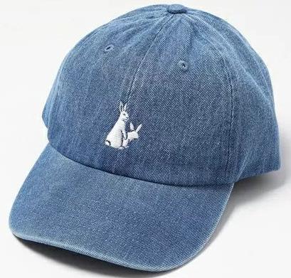 窦靖童周迅忘年交同框，同款搪瓷杯要不要来一只？