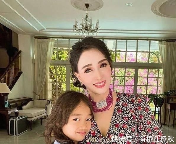 【奶奶】72岁奶奶私密照曝光,身材火辣,颜值完爆少女,网友:美如27岁!
