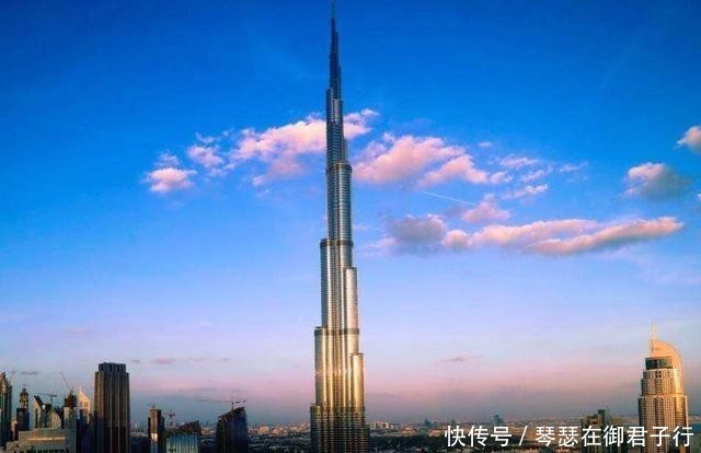迪拜的“摩天楼”经济，正在告诉世人，不断兴建房地产没有好处