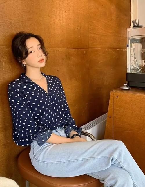  『奶奶衫』什么年龄就穿什么衣服，这18套请一定收好