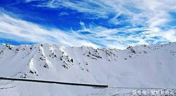 独库公路，媲美318川藏线！去一次震撼一次