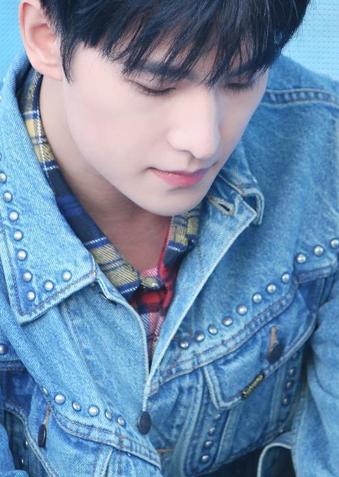 一场黑水嗨惊动杨洋造型师,出来直接辟谣了,牵扯刘亦菲我们不约