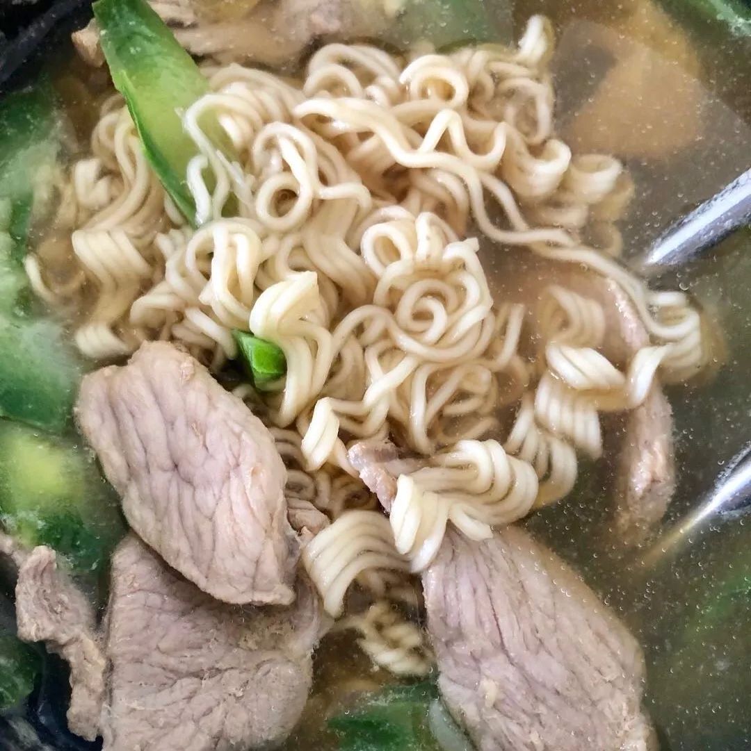 如何用普通手机，拍出碾压单反的照片？