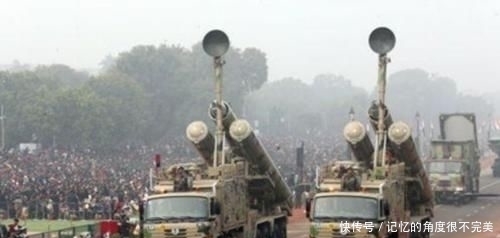  律宾国防部■60亿美金要买印度武器“布拉莫斯”超音速导弹中大单，出成功口菲律宾