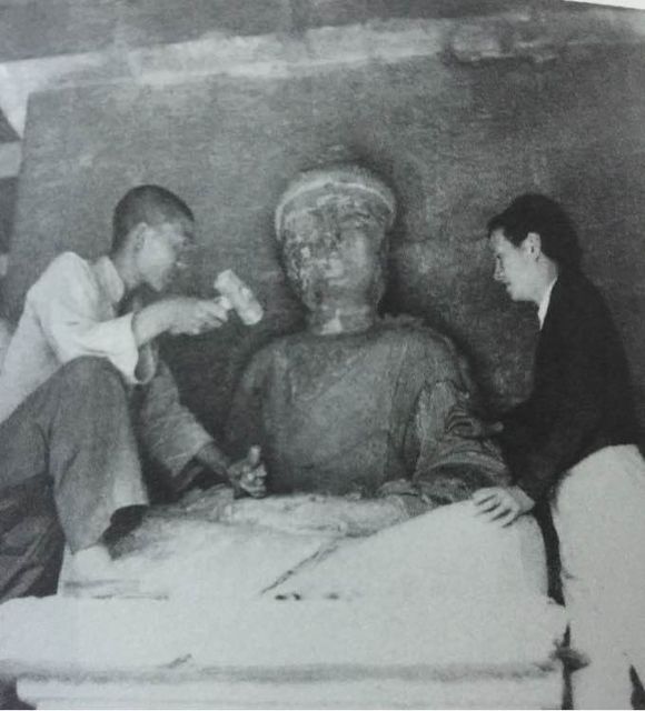  工作：林徽因35张工作照，很是珍贵！每一张都很美！