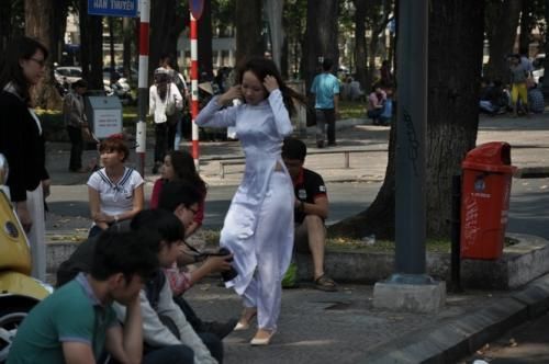 比韩国更可恶的国家，收中国游客的钱，背后却骂中国人只会这个!