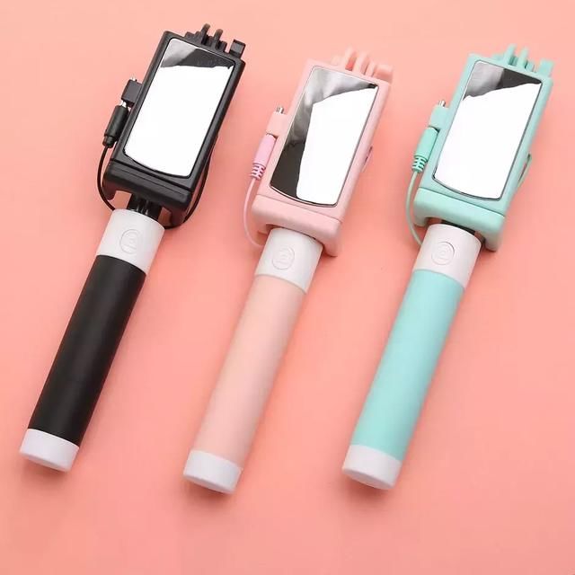 不卷裤脚才是真时髦！2018年最in的裤子长这样！