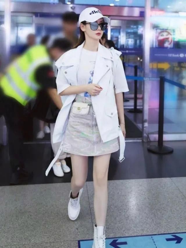  『春季』皮夹克攻气十足，春季逛街潮范max，你“招架”得住吗？