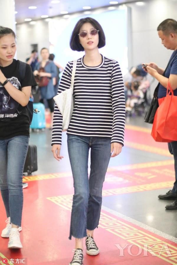 换季穿长袖tee！单穿、内搭都能穿出一米八大长腿！