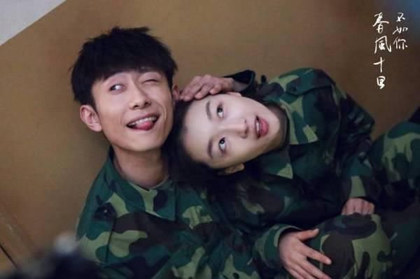 电影《少年的你》官宣男女主！为啥92年的周冬雨看起来比00后易烊