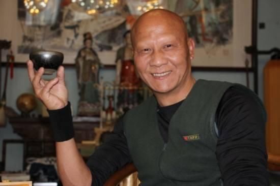 宋祖德发文纪念计春华，炮轰媒体铺天盖地报道狗P小鲜肉！