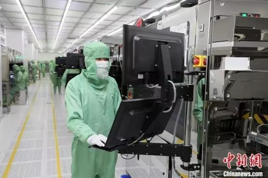  「中新社记者」包机、加钱、发口罩，速回！浙江广东等地硬核复