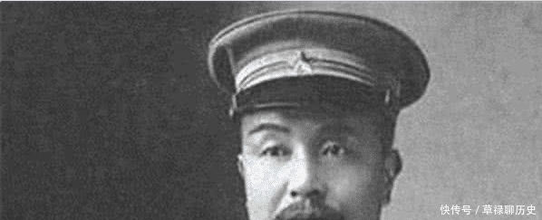 「不见」二战时期日本人鼻下都留着一撮胡子,现在为什么不见了?