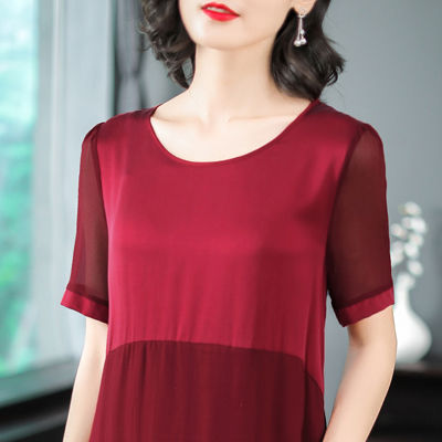 老妈真大胆，我结婚，她穿这么好看的真丝裙，把我的风头都盖过