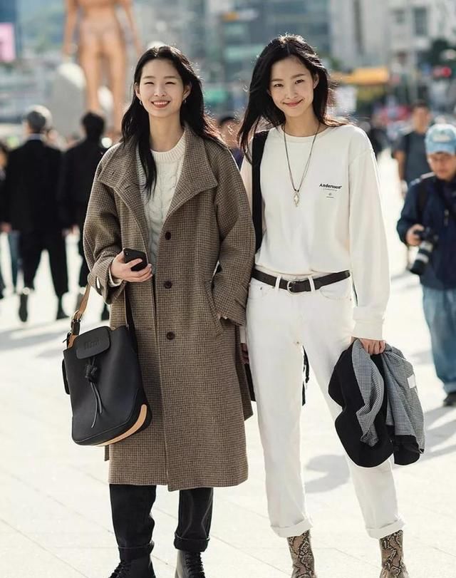 【女生】韩国女生怎么这么会穿?随便搭配都好看,教你变身“韩系女神”