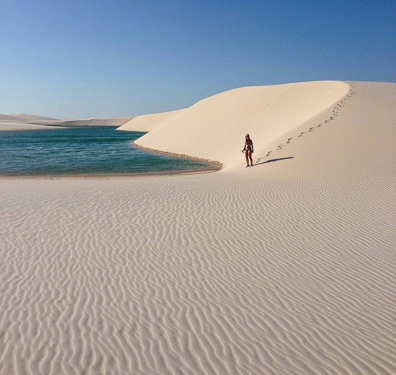 全球最美假沙漠:百里沙漠存千湖，任意角度都让人感觉窒息之美