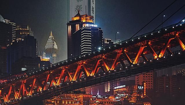  [地下]中国最深地铁站：深入地下94米，上班族的噩梦，成为网红打卡地