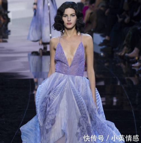 2018流行紫外光色，阿玛尼秀场的紫霞仙子们，让你惊艳了吗