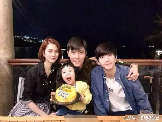 洪欣张丹峰回应经纪人风波,我们一家人很幸福,大家看到的是假的