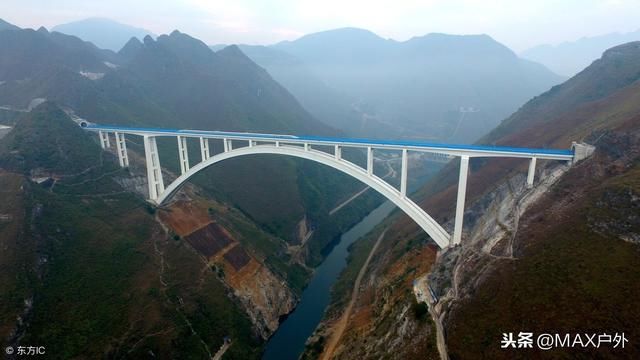 中国藏在深山的宏伟大桥，叫不出名字却让人叹为观止