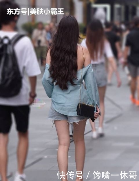  『女人』街拍：穿搭高跟鞋，女人味十足，你也能成为时尚的主角