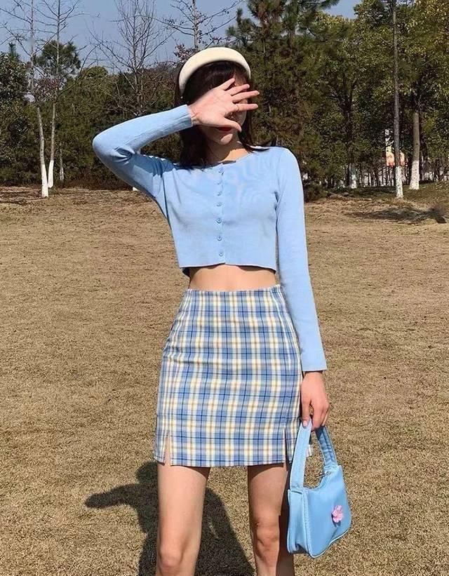  『春天』春天必火的四款小裙子，一定要穿它去约会！| 时尚