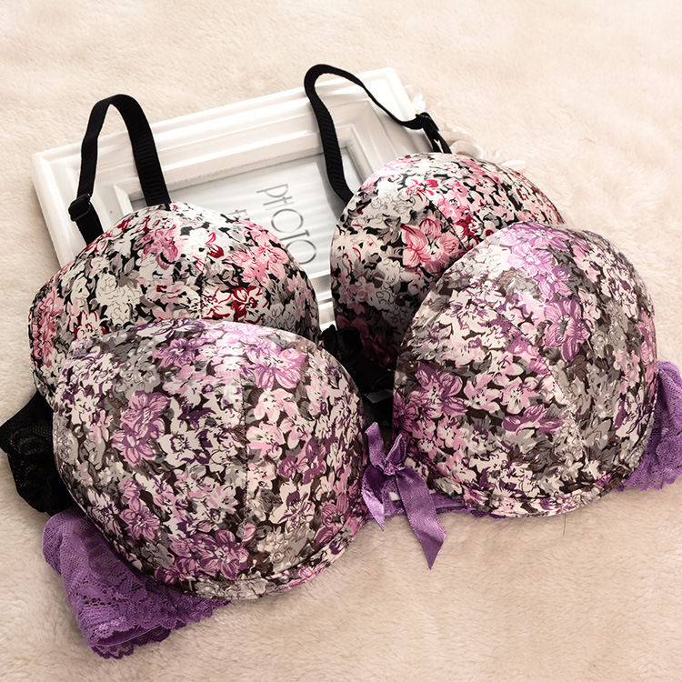 哪个鬼才设计的文胸，既迷人优雅又清新自然，魅力尽显