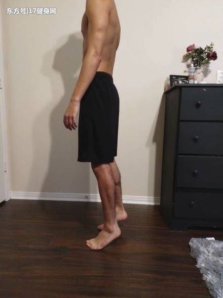 小伙每天30分钟跳绳，坚持30天，跳绳让他改变了很多!