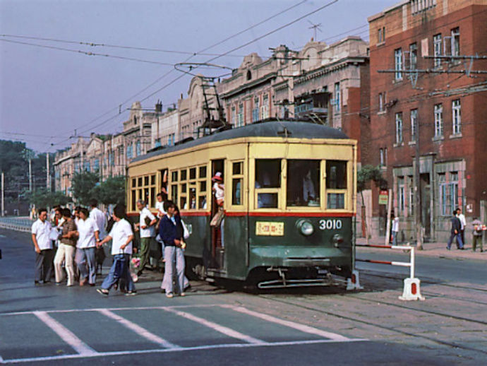 一组老照片，带你穿越到1983年的中国!